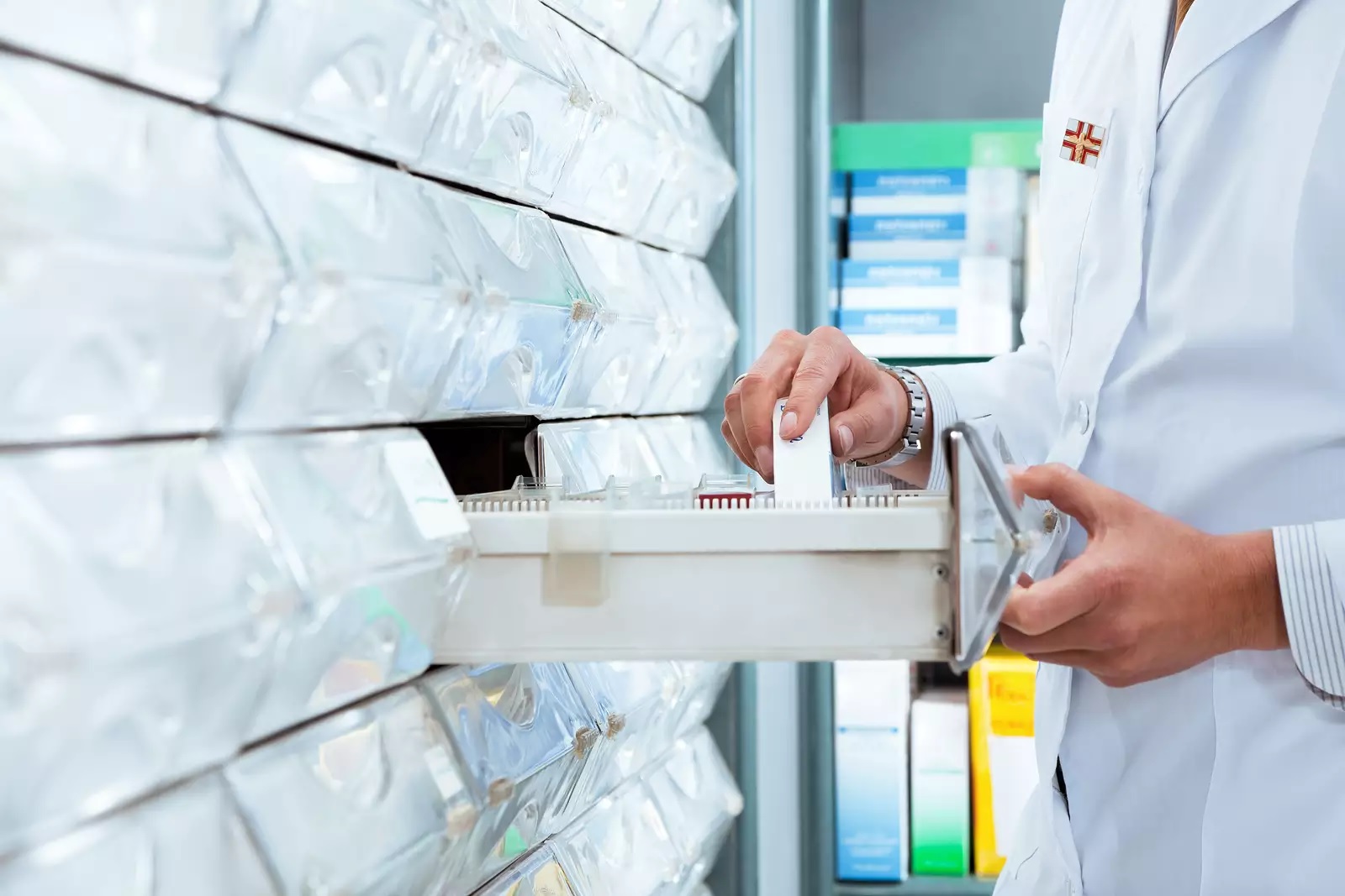 Protocolos rígidos e envolvimento de paciente evitam erros na administração de medicamento